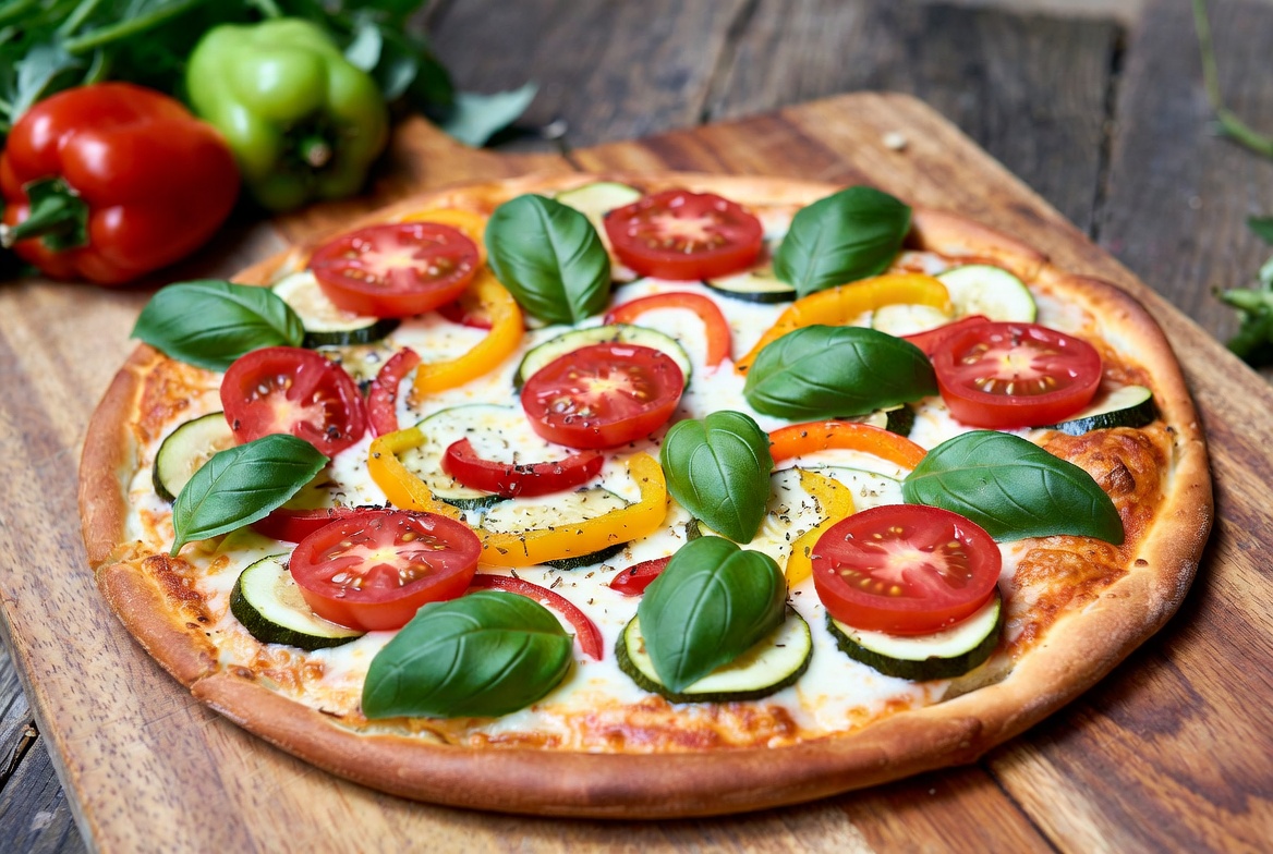 Volkoren Zomerpizza met Verse Augustus Oogst
